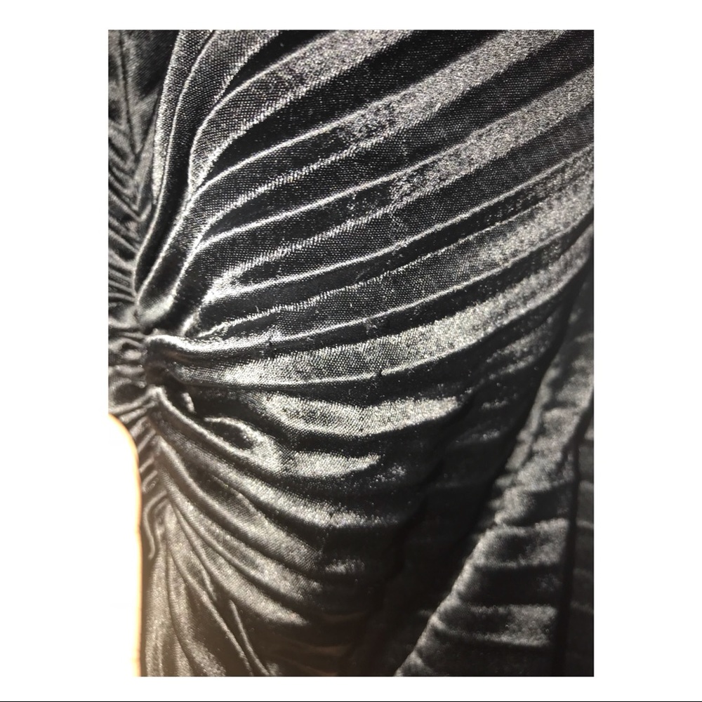 Nicole Bakti Black Pleated Gown - Picture 5 of 8